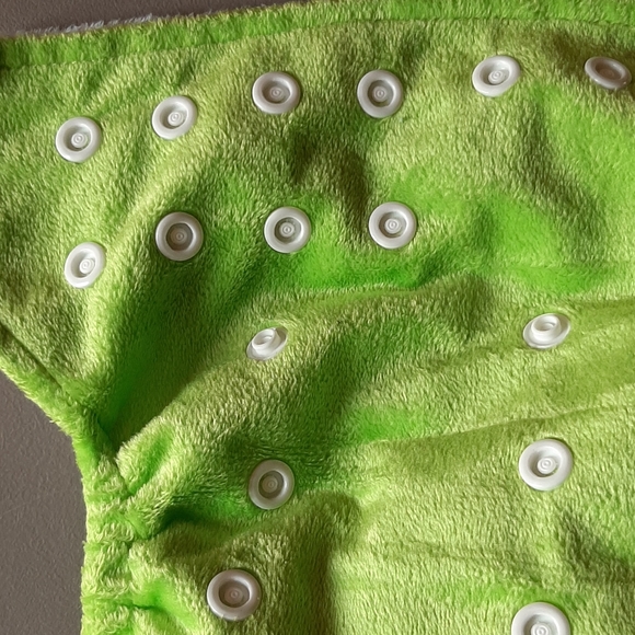 **SOLD** Giggle Life cloth diapers - Picture 5 of 8
